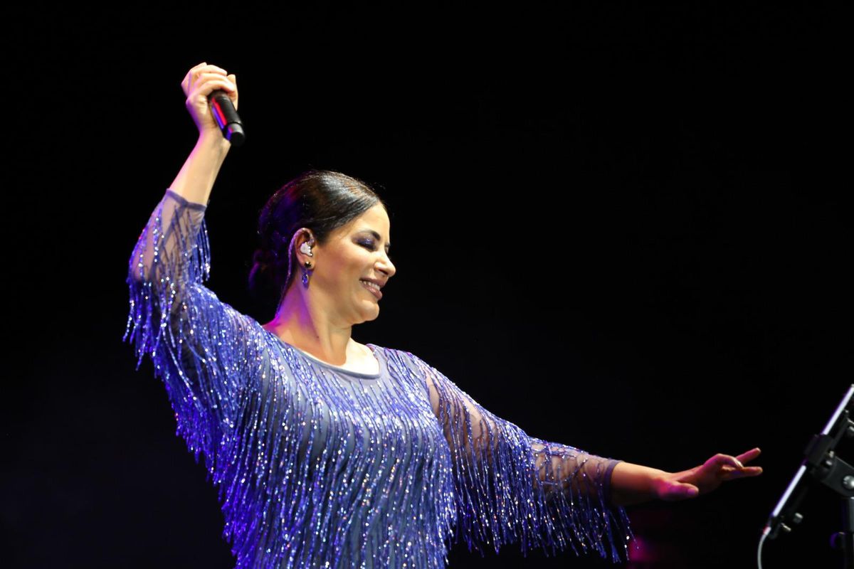 Sivas haberi: Zara 30 Ağustos Zafer Bayramı'nda Kaş'ta konser verdi