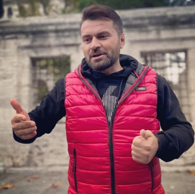 Abdurrahman Uzun kimdir? Abdurrahman Uzun kaç yaşında, nereli, mesleği ne? Abdurrahman Uzun biyografisi! Abdurrahman Uzun kimdir? Abdurrahman Uzun kaç yaşında, nereli, mesleği ne? Abdurrahman Uzun biyografisi!