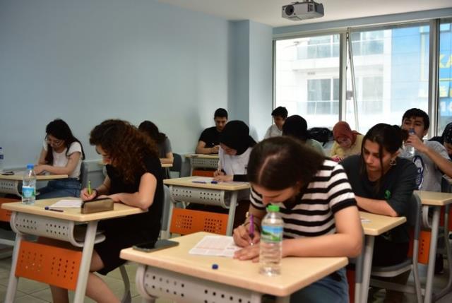 Liseler ne zaman açılacak 2022? MEB 2022-2023 eğitim öğretim takvimi! Okullar ne zaman açılacak, yaz tatili ne zaman bitiyor?
