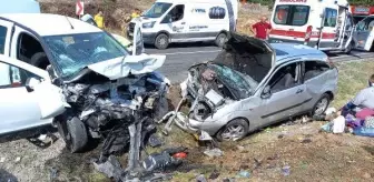 Çanakkale gündem haberleri | Çanakkale'de otomobiller çarpıştı: 5 yaralı