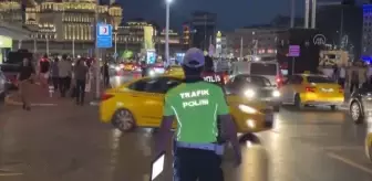 Son dakika haber... İstanbul polisi, kent genelinde 'Huzur Operasyonu' gerçekleştirdi