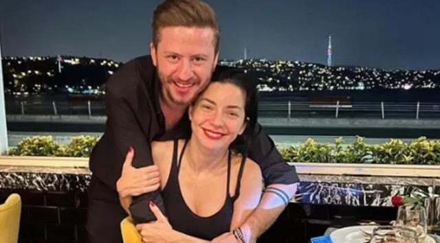 Merve Boluğur, sevgilisi DJ Mert Aydın'dan evlilik teklifi aldı