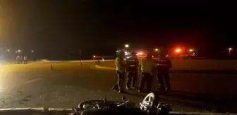 Otomobilin çarpıp kaçtığı motosiklet sürücüsü öldü