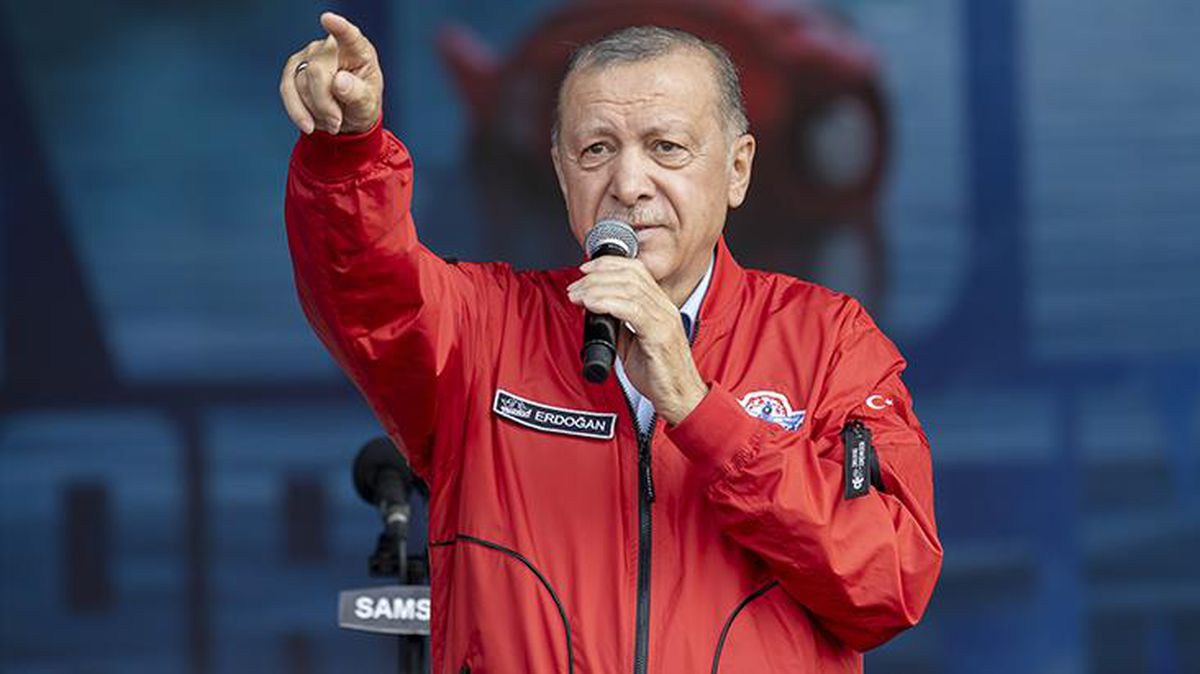 Cumhurbaşkanı Erdoğan'ın 'Bir gece ansızın gelebiliriz' çıkışı sonrası Yunanistan'da yaşanan panik manşetlere yansıdı