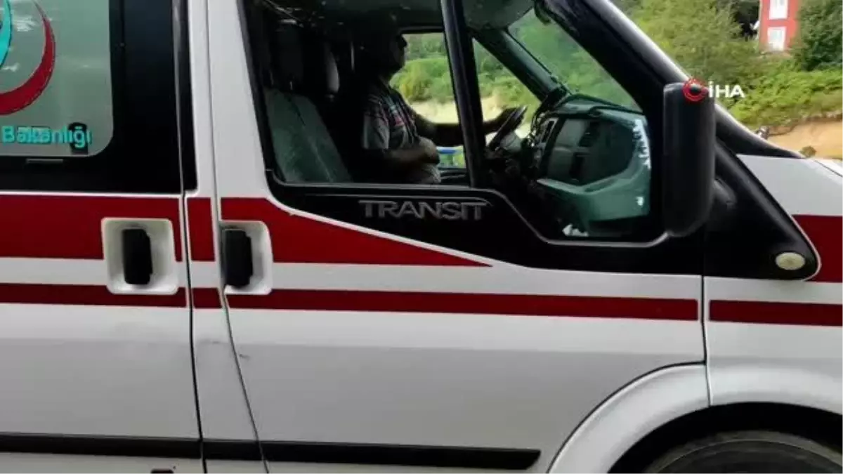 Kütahya haberi! Domaniç'te trafik kazası: 2'si çocuk, 6 yaralı