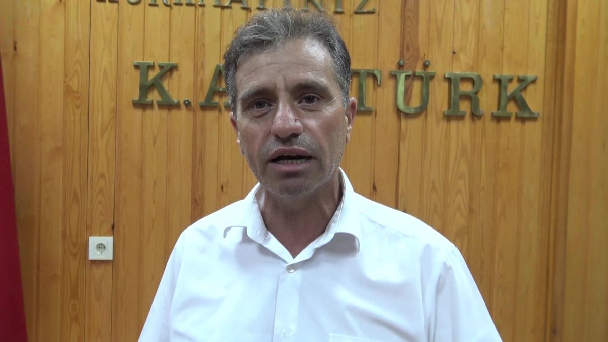 Edirne yerel haberleri... Edirne CHP İl Genel Meclisi Üyesi Önder Cin'den Tarım Kredi'ye Ayçiçeği Tepkisi: 'Tarım Siyaset İşi Değil'