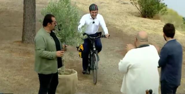 MasterChef Türkiye'ye konuk olan CHP'li Tunç Soyer, programa çok ilginç bir giriş yaptı