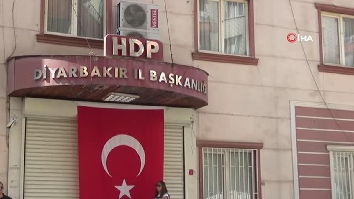 Diyarbakır 3. sayfa haberleri: Diyarbakır annelerinden çocuklarına 'teslim ol' çağrısı