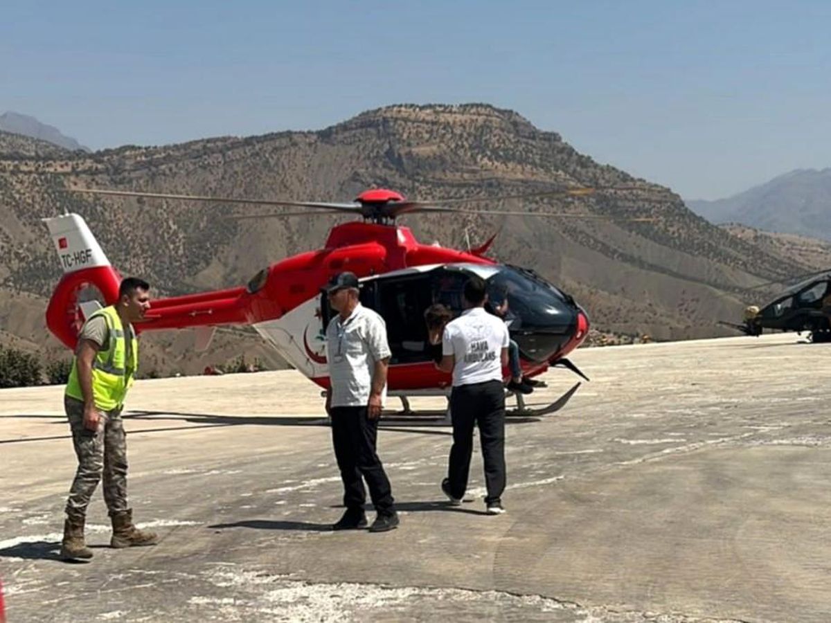 Son dakika haberleri | Yaralı vatandaşın imdadına ambulans helikopter yetişti