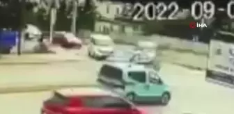 Son dakika haberi: 4 aracın karıştığı zincirleme kaza kamerada