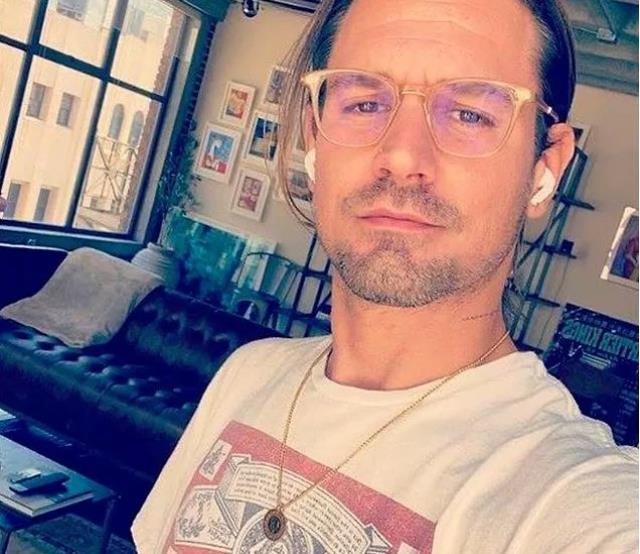 Alev Aydın kimdir? Alev Aydın kaç yaşında, nereli? Alev Aydın evli mi, hayatı ve biyografisi nedir? Alev Aydın kimdir? Alev Aydın kaç yaşında, nereli? Alev Aydın evli mi, hayatı ve biyografisi nedir?