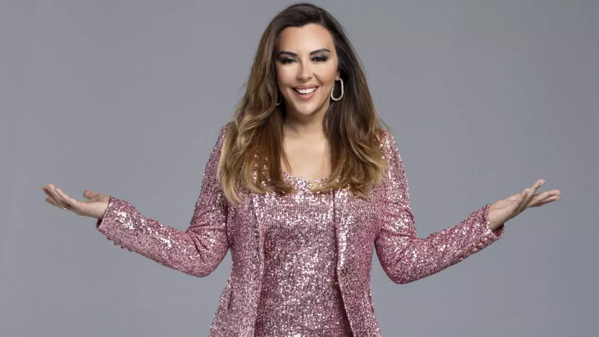 Aslı Hünel ile Gelin Evi izle! 24 Ekim Aslı Hünel ile Gelin Evi Show TV izle! Aslı Hünel ile Gelin Evi canlı izleme linki!