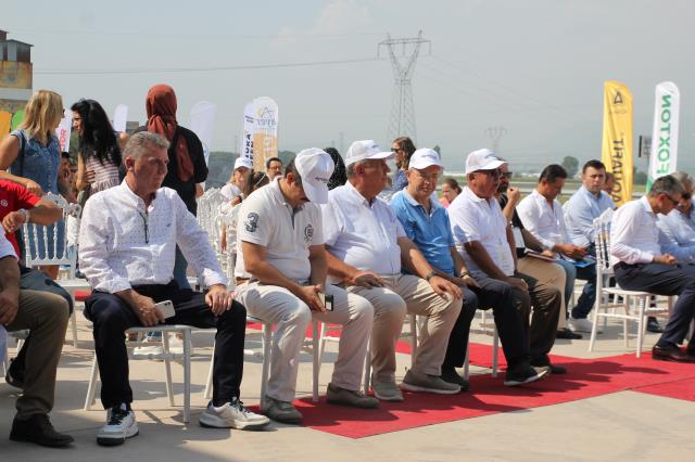Balıkesir'in Gönen ilçesinde çeltik üreticileri ile sektör paydaşları bir araya geldi Balıkesir'in Gönen ilçesinde çeltik üreticileri ile sektör paydaşları bir araya geldi