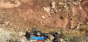 Son dakika haberi | Siirt'te tarım aracı devrildi: 1'i ağır 3 yaralı