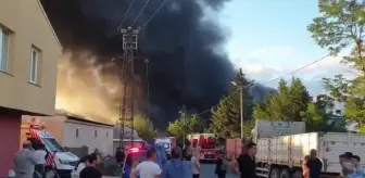Son dakika haberi... Silivri'de elektrikli ev aletleri fabrikasındaki yangın söndürüldü