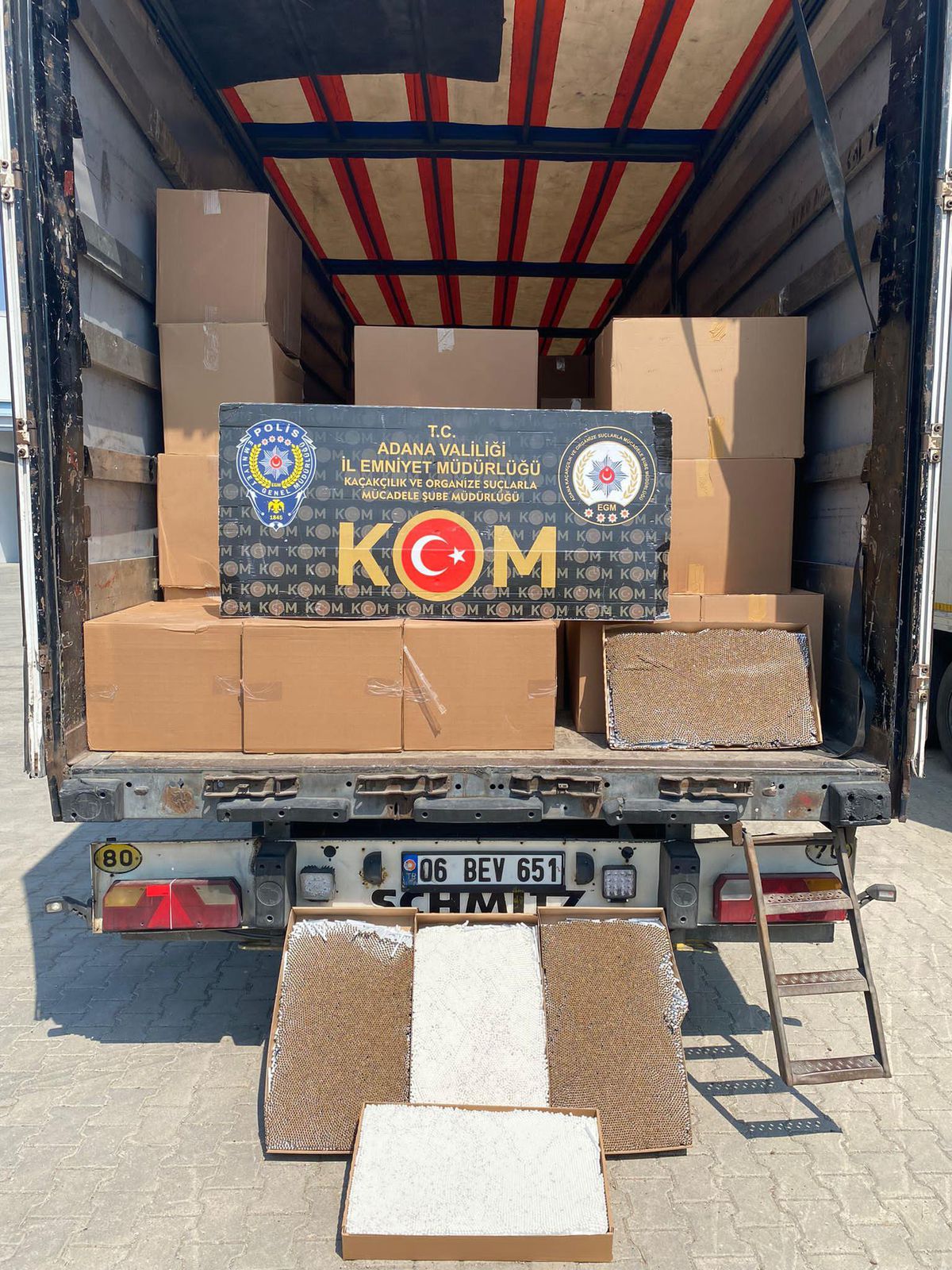 Adana gündem haberi: Adana'da 19 milyon makaron ele geçirildi