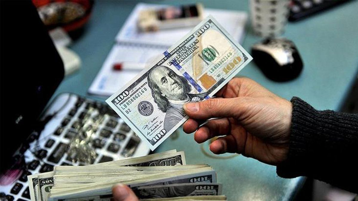 Dolar/TL, 18,23 seviyesinden işlem görüyor