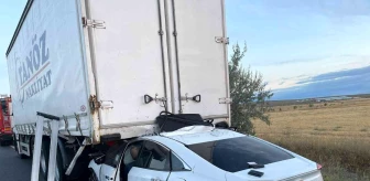 Konya haber! Konya'da otomobil kamyona arkadan çarptı: 1 ölü, 3 yaralı