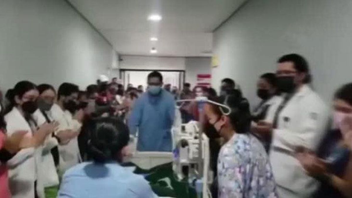 Meksika'da hayatını kaybeden genç, organlarıyla 80 kişiye umut oldu