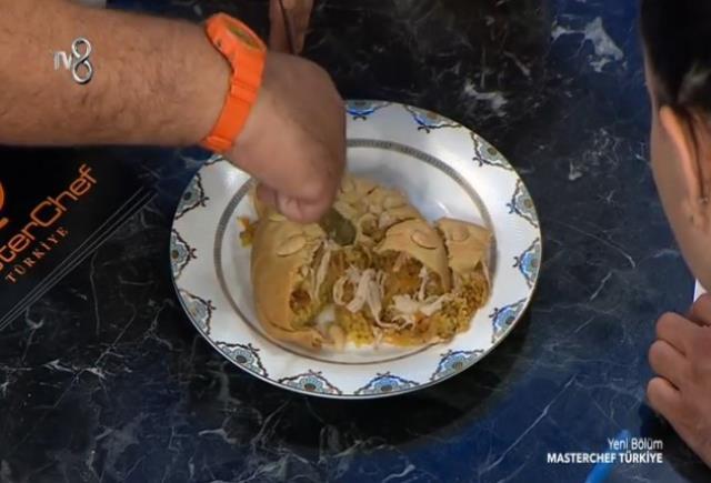 Perde Pilavı tarifi! Masterchef Perde Pilavı nedir, nasıl yapılır? Perde Pilavı gerekli malzemeler nelerdir? Perde Pilavı hangi yöreye ait?
