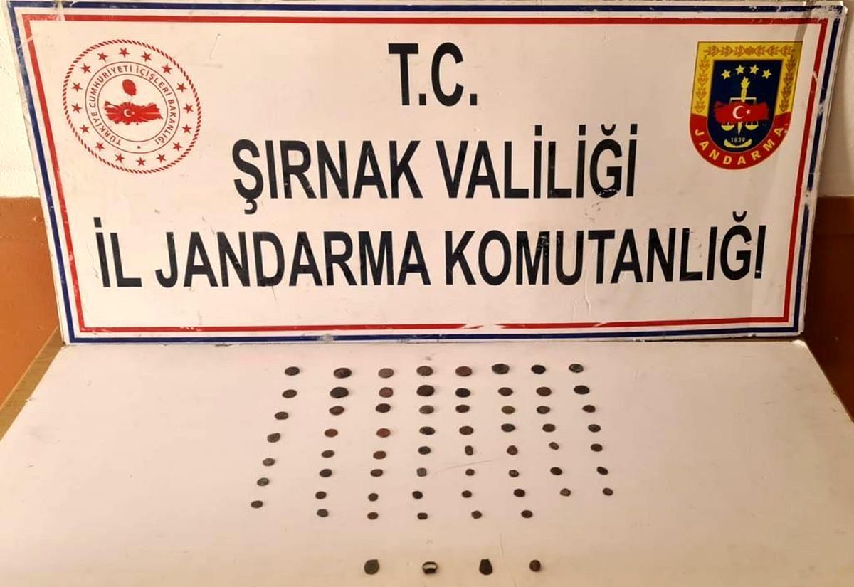 Şırnak haberi... Şırnak'ta 65 parça tarihi obje ele geçirildi