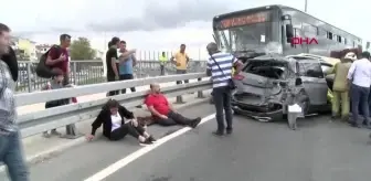 Yenikapı'da İETT otobüsü çok sayıda araca çarptı-3