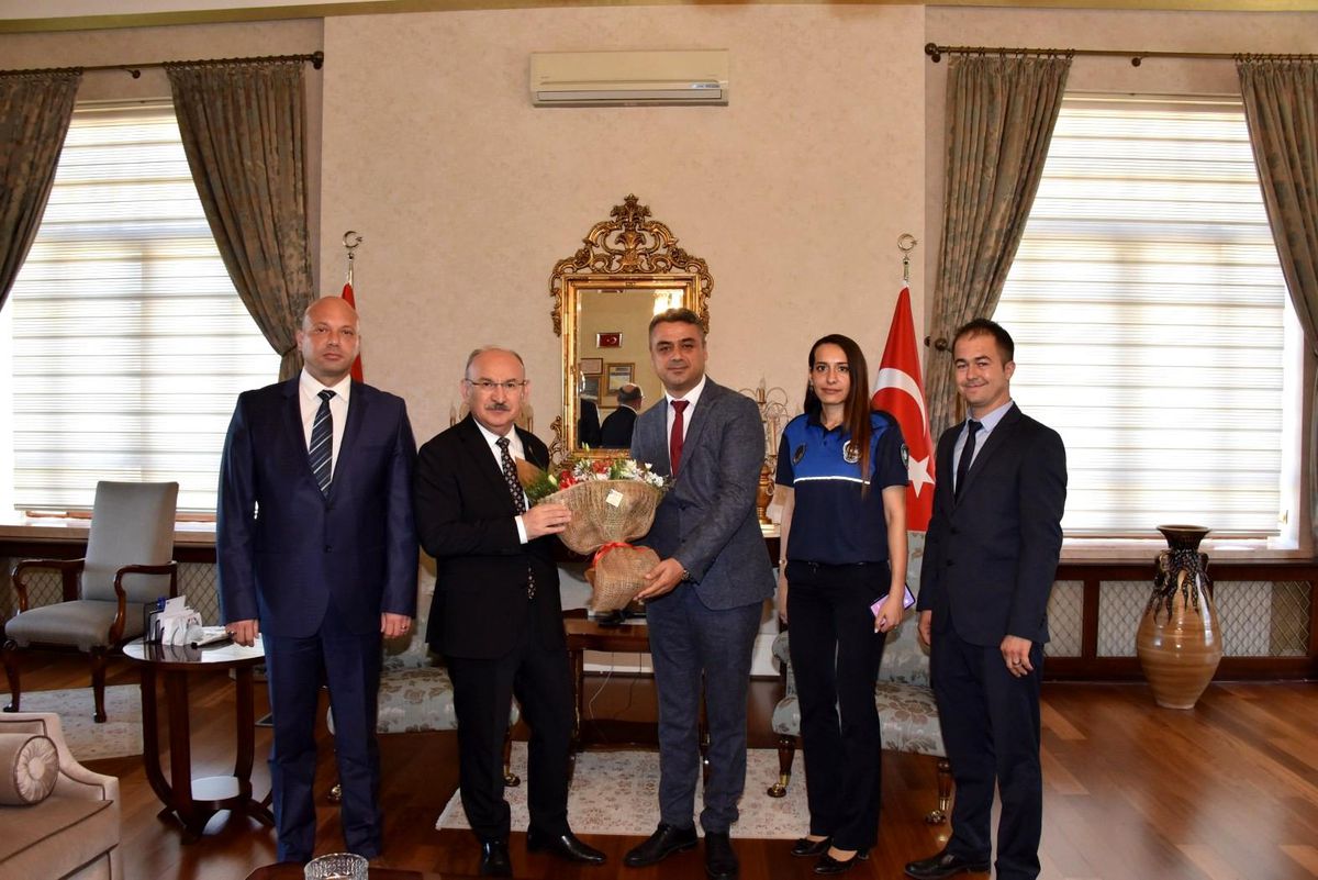 Zabıta Daire Başkanlığı Vali Karadeniz ve Başkan Ergün'ü ziyaret etti