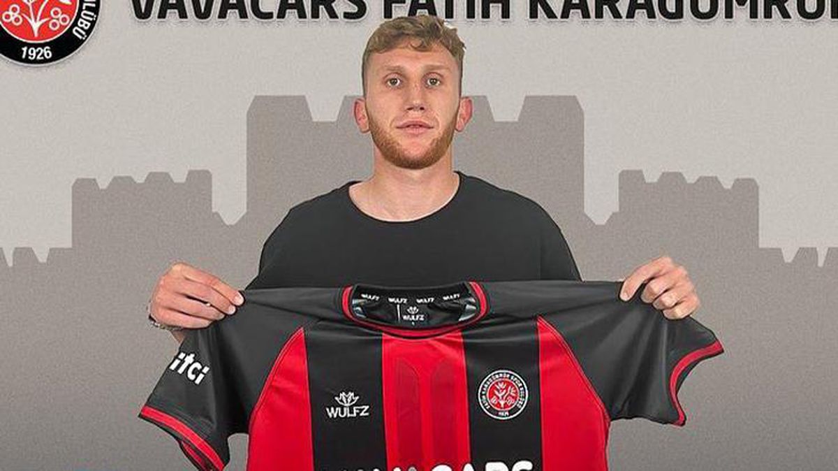 Fatih Karagümrük, Fenerbahçe'den Burak Kapacak'ı kiralık olarak renklerine bağladı
