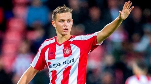 Galatasaray, Aalborg forması giyen genç stoper Mathias Ross'u transfer etti