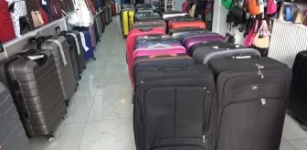 Van haberi | Gümrükte unutulan valizler Van'da satışa sunuldu