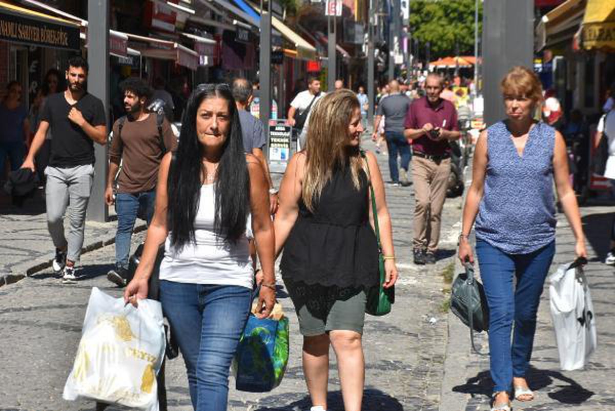 Bulgarların gelişi yüzde 30 arttı, dükkan kiraları 50 bin liraya çıktı