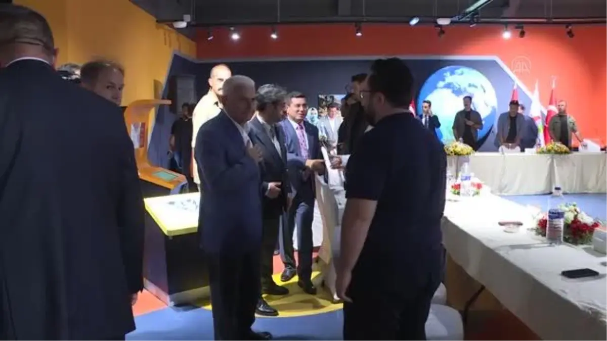 Antalya haberleri | Çalışma ve Sosyal Güvenlik Bakanı Bilgin ile AK Parti'li Yıldırım, Antalya'da STK temsilcileriyle buluştu