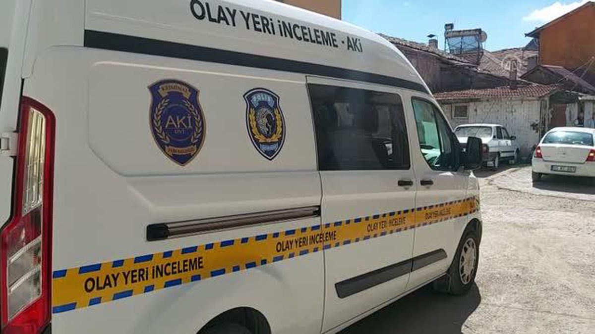 Kuyumcuyu silah tehdidiyle soyan zanlı yakalandı