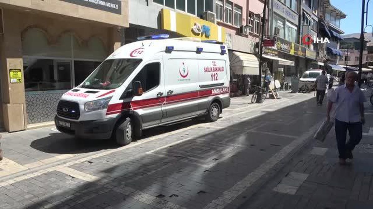 54 yaşındaki Azerbaycanlı kadın otel odasında ölü bulundu