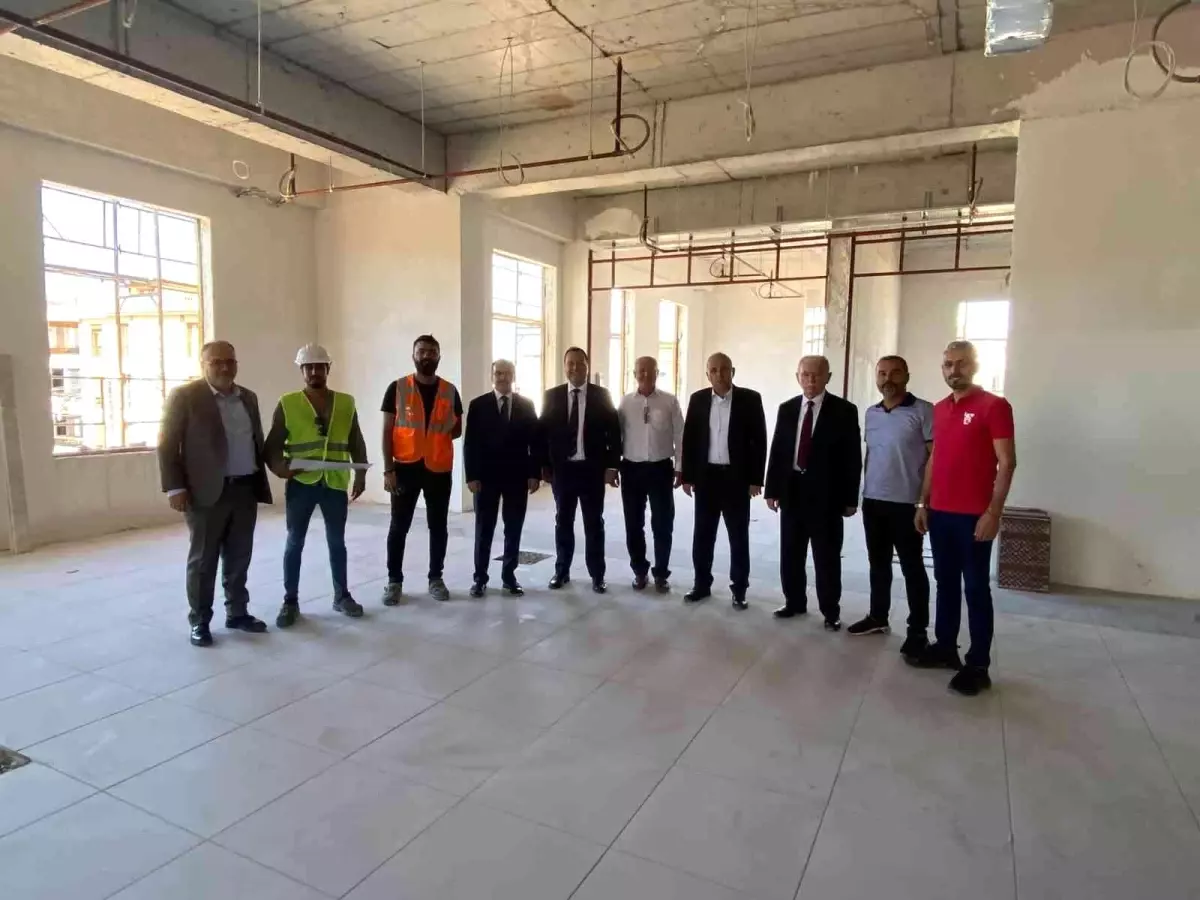 Manisa haber... AK Parti'li Aydemir, Akhisar ve Kırkağaç'ta yapımı süren projeleri inceledi
