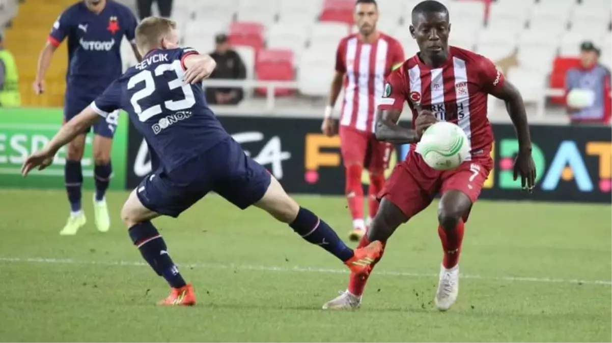 Ali Şaşal hayat verdi! Sivasspor, Avrupa'ya puanla başladı