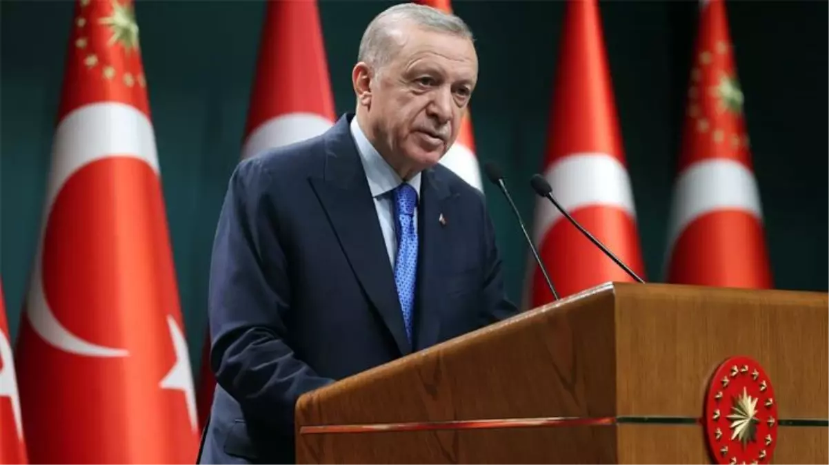 Fransız Le Monde gazetesinden Erdoğan'ın 'büyük arabulucu olduğu' yorumu