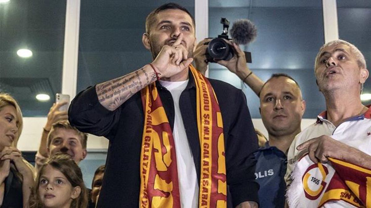 Galatasaray, Icardi'nin maaşı ile ilgili yaptığı paylaşımı sildi! Sosyal medyadan tepkiler gecikmedi