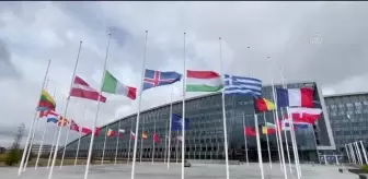 Son dakika haber... İngiltere Kraliçesi 2. Elizabeth'in ölümü - Brüksel'deki NATO Karargahında bayraklar yarıya indirildi