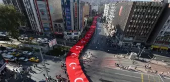 İzmir haberi: İzmir'in düşman işgalinden kurtuluşunun 100. yıl dönümü dolayısıyla Zafer Yürüyüşü düzenlendi