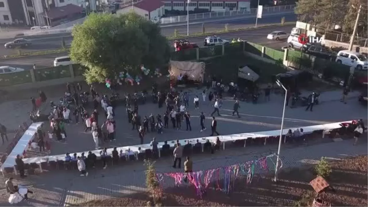 Kıskandıran sünnet töreni...Devlet korumasındaki çocuklar Vali Memiş'in makam aracı ile şehir turu attı