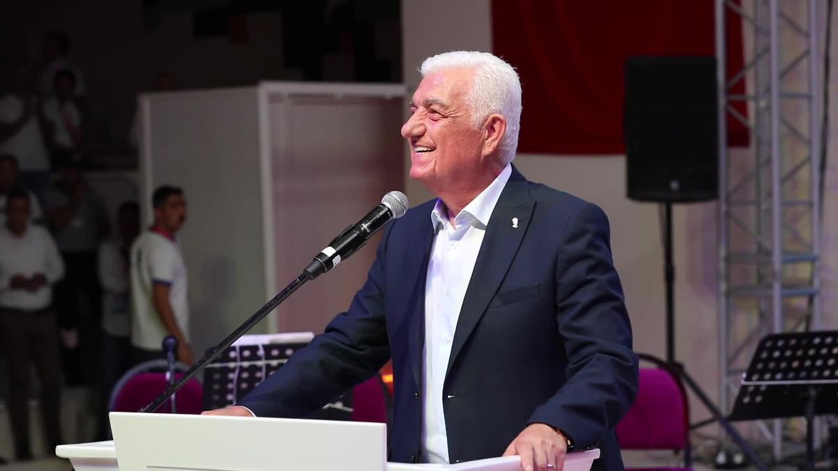 Osman Gürün: 'Sanatçıların Tutuklanmadığı, Festivallerin Yasaklanmadığı, Gençlerin Endişe Duymadığı Yarınlar İçin Çalışıyoruz'