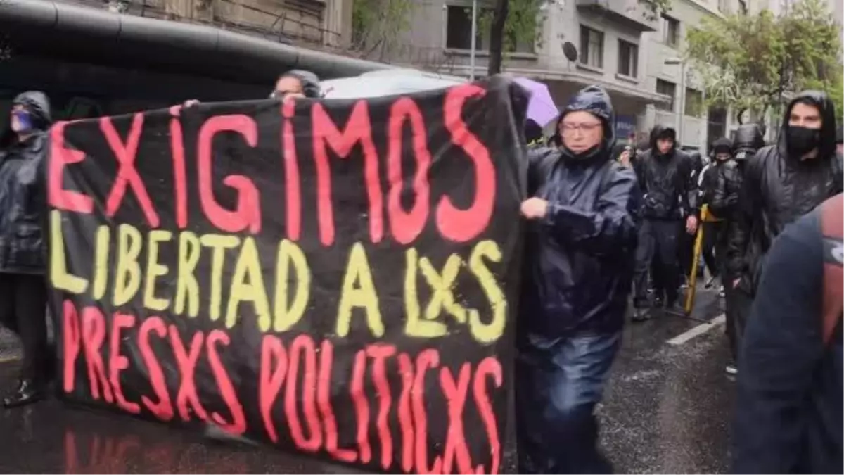 Şili'de hükümet karşıtı protesto