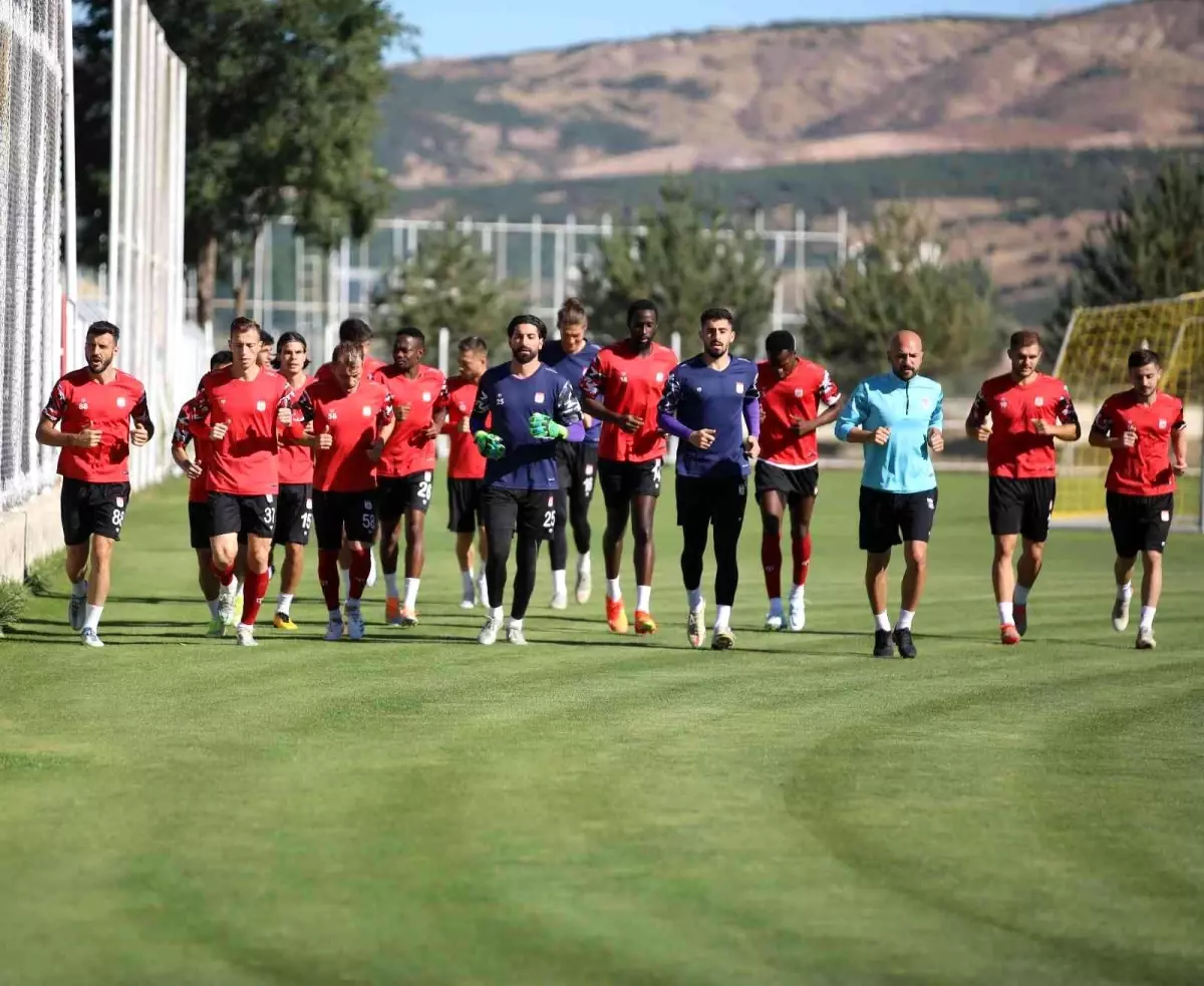 Sivasspor, İstanbulspor maçı hazırlıklarına başladı