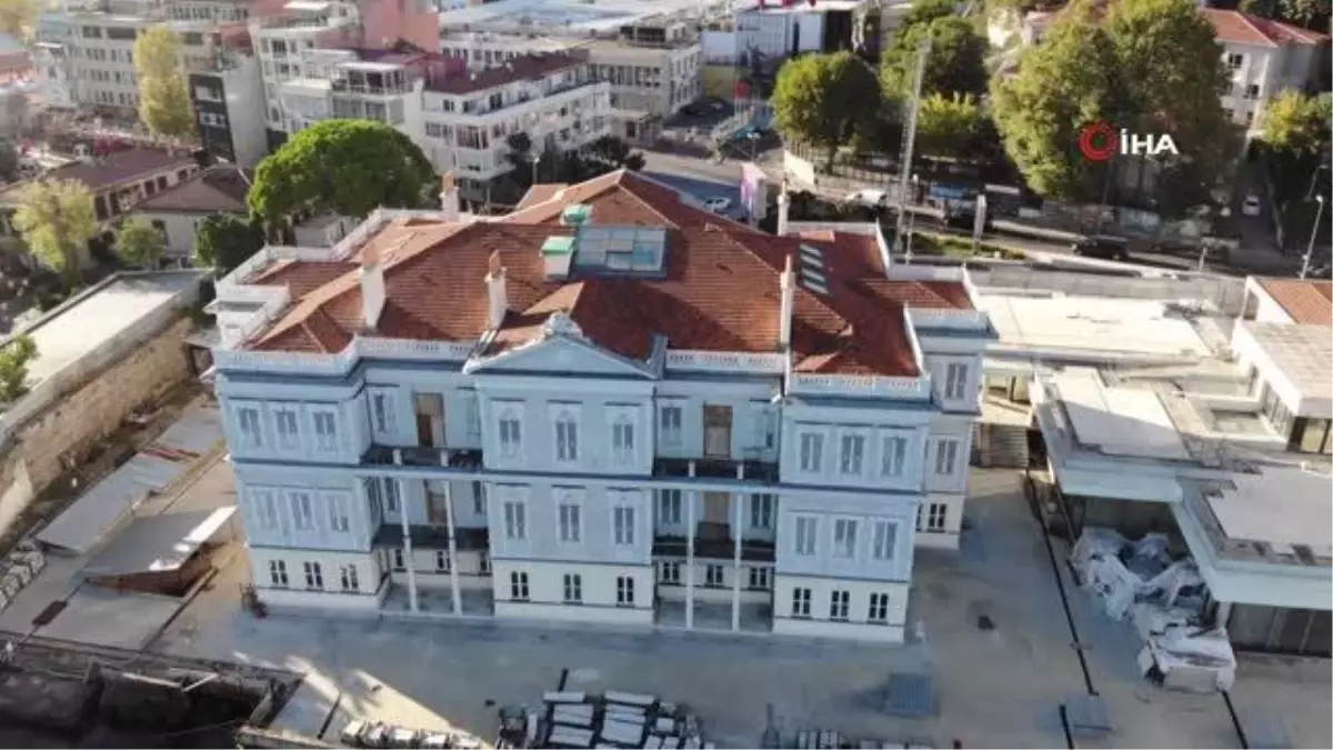 Yalılarının devriyle isimleri gündeme gelen Hatice ve Fehime Sultan'ın sürgündeki yürek burkan hayatları