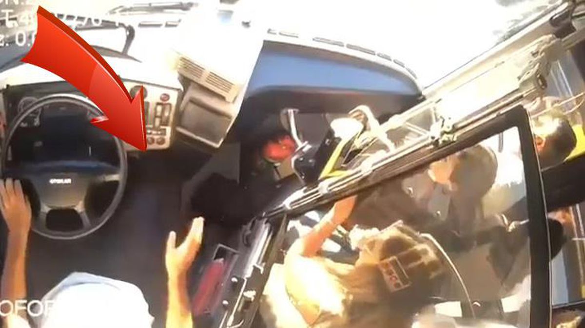 Metrobüs kazasından önce şoförün yardım talebi kamerada: Çok kötü oldum, bana ambulans çağırın
