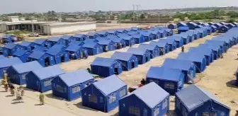 Son dakika gündem: Pakistan'da sel mağduru çocuklar derme çatma okullarda eğitim görüyor