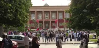RABAT- Fas'ta İsrail'in Rabat Büyükelçiliği'nde yaşandığı iddia edilen 'taciz' skandalı protesto edildi