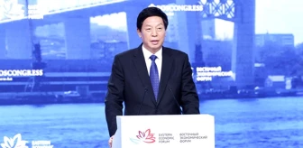 Çin Ulusal Halk Kongresi Daimi Komitesi Başkanı'ndan Rusya'ya İyi Niyet Ziyareti