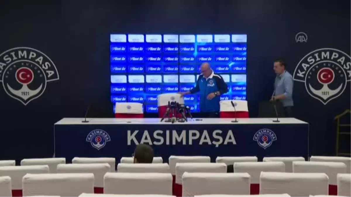 Kasımpaşa-Galatasaray maçının ardından - Okan Buruk (2)